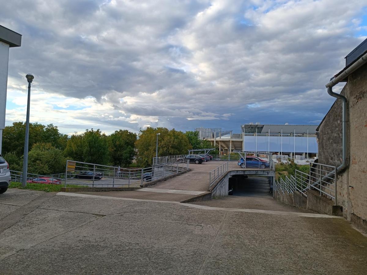 Arena Διαμέρισμα Όσιγιεκ Εξωτερικό φωτογραφία