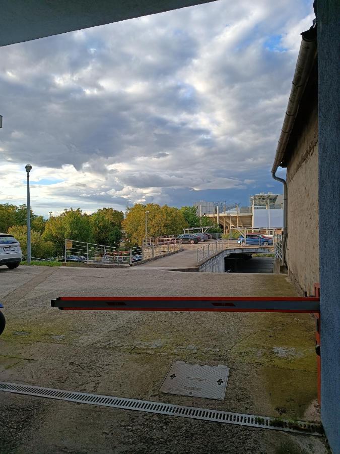 Arena Διαμέρισμα Όσιγιεκ Εξωτερικό φωτογραφία